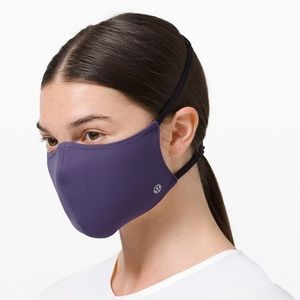 Lululemon Face Mask